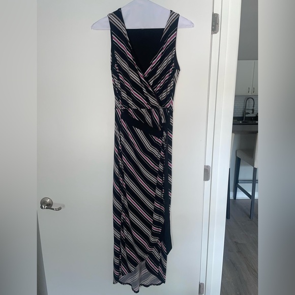 WHITE HOUSE BLACK MARKET | Striped Matte Jersey Midi Faux-Wrap Dress - Picture 4 of 4